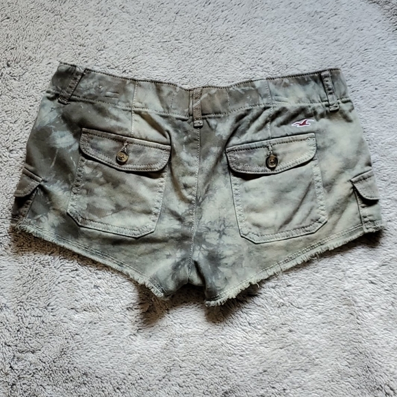 Hollister short shorts tye dye look size 26 green - Picture 4 of 6